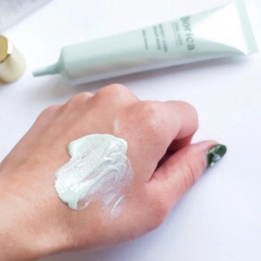 くずれ防止 美容液ケアベース ミルクグリーン SPF30 PA++/Borica/化粧下地を使ったクチコミ（4枚目）