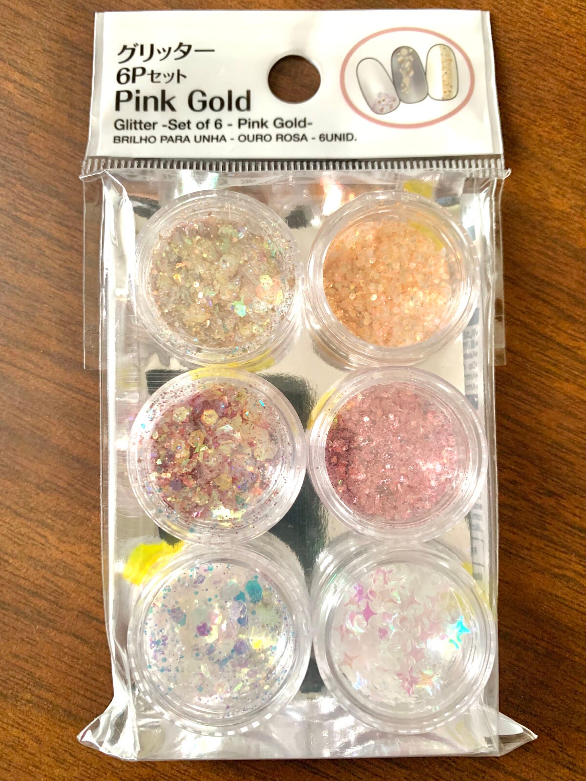 グリッター 6Pセット/DAISO/ネイルチップ・パーツを使ったクチコミ(3枚目)