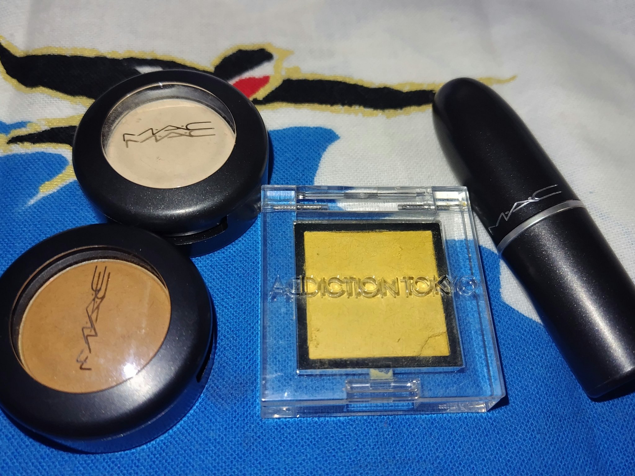 スモール アイシャドウ ブリュレ/M・A・C/単色アイシャドウを使ったクチコミ（1枚目）