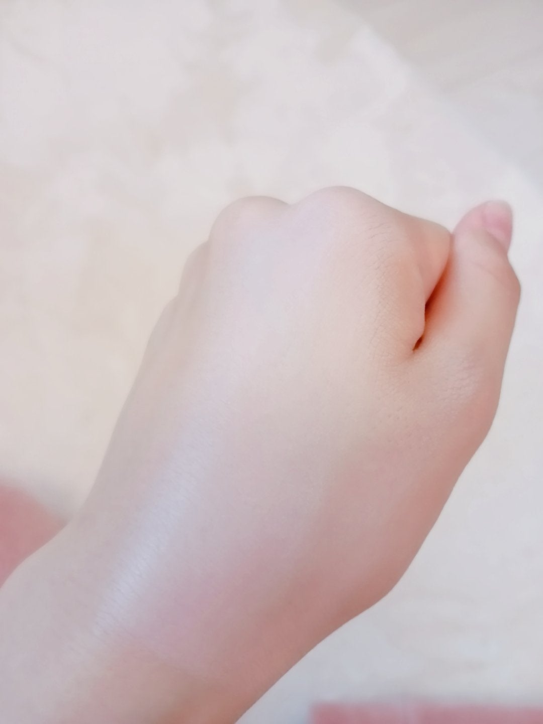 フィーファンデーションガラス/fwee/リキッドファンデーションを使ったクチコミ(3枚目)