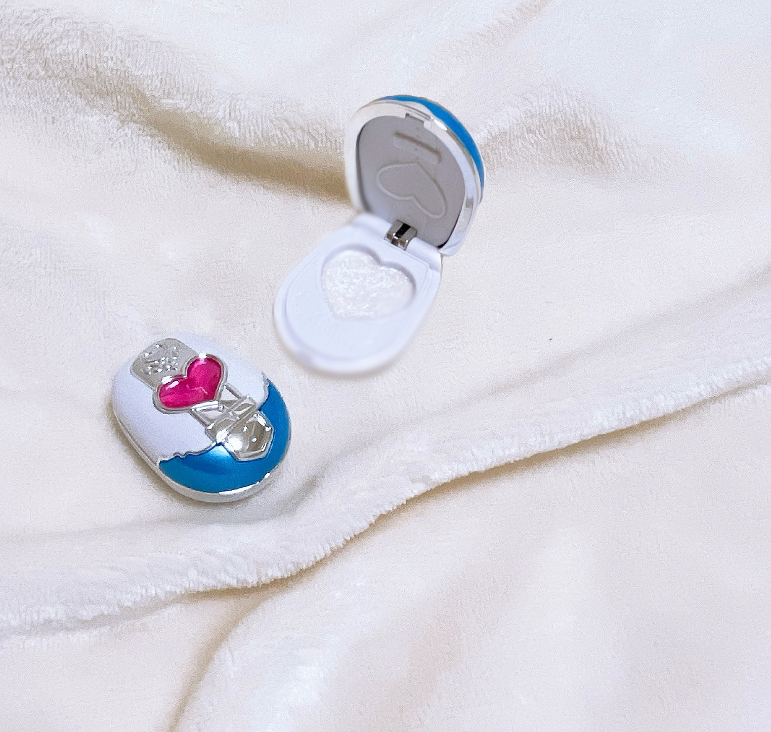 プリティアップアイカラー/バンダイ/単色アイシャドウを使ったクチコミ（1枚目）