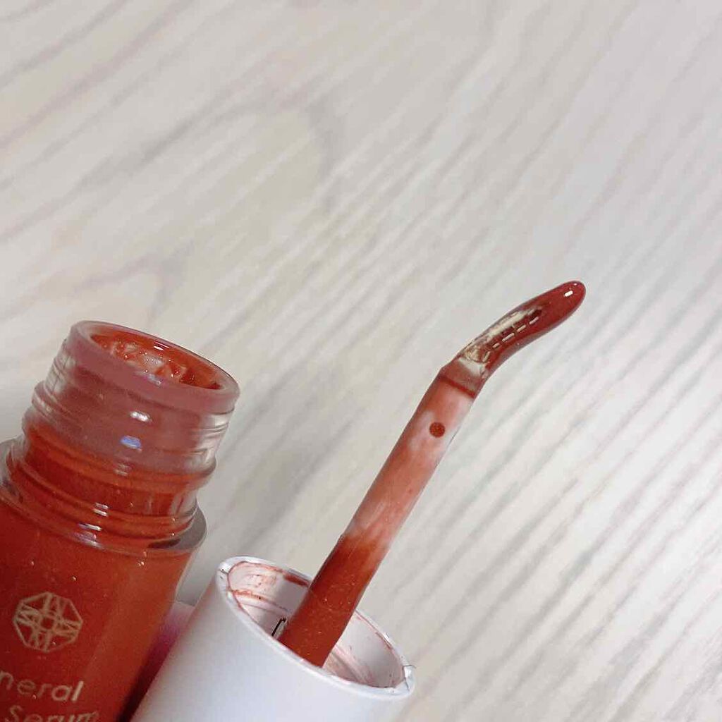 ミネラルカラーセラム 07 ショコラ/ONLY MINERALS/リップグロスを使ったクチコミ（2枚目）