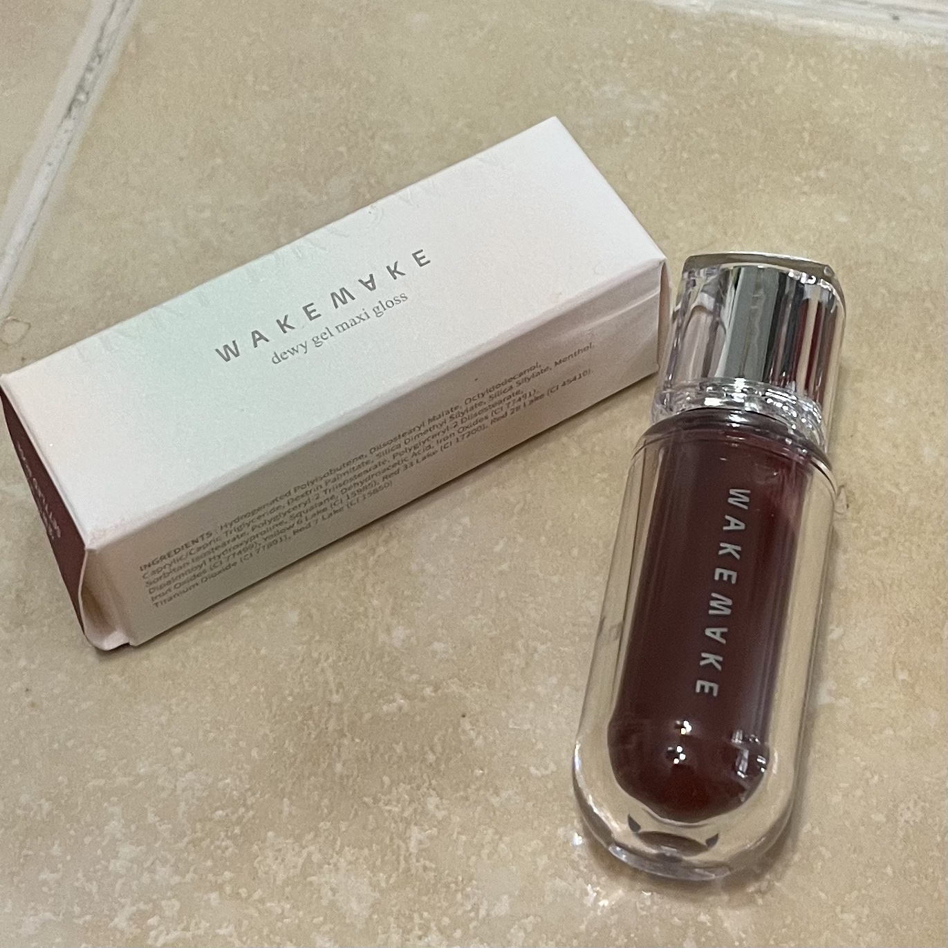 デュイジェルマキシグロス/wakemake/リップグロスを使ったクチコミ（2枚目）