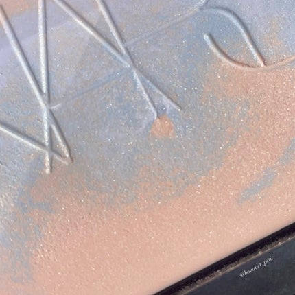 ライトリフレクティング プリズマティックパウダー/NARS/プレストパウダーを使ったクチコミ(4枚目)