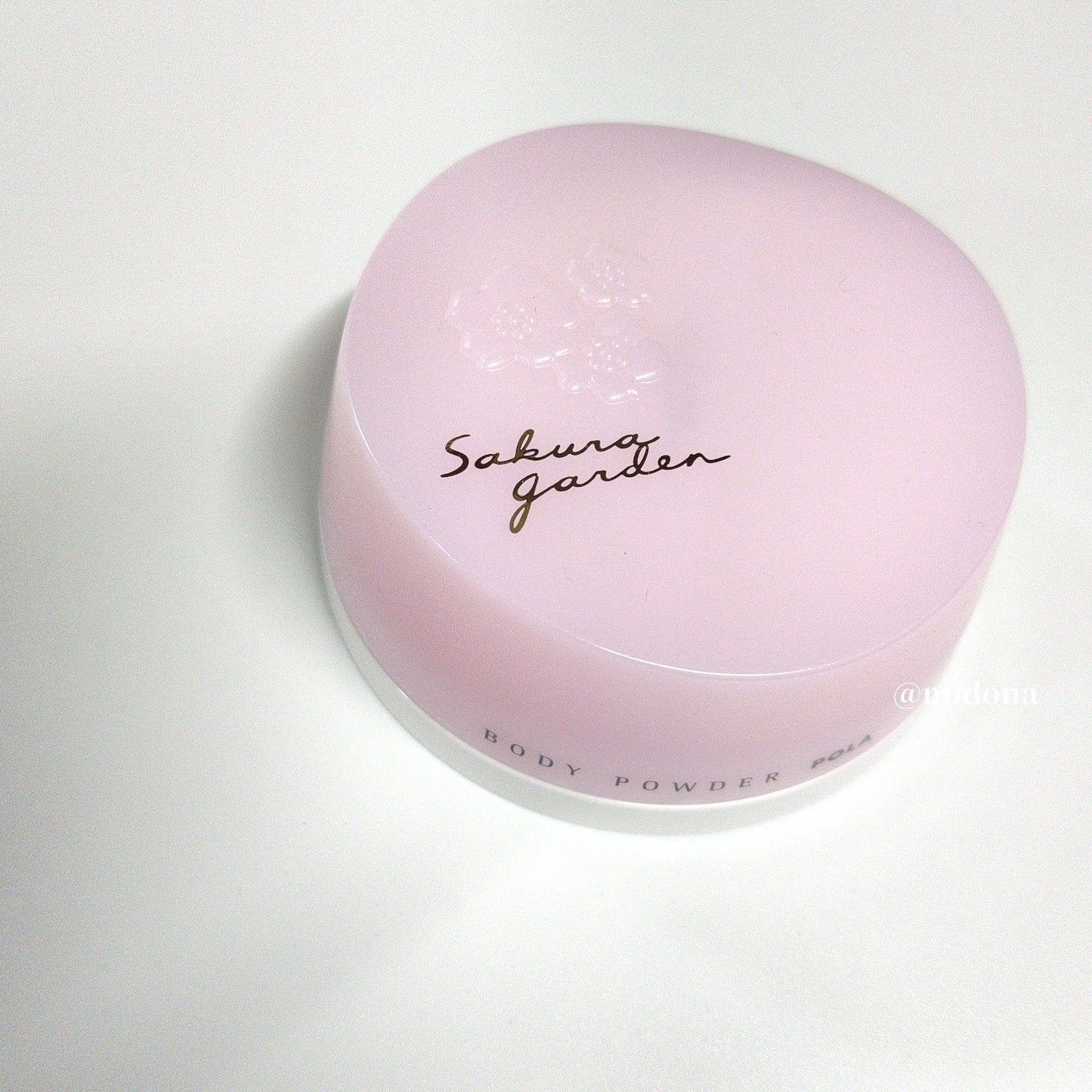 サクラガーデン ボディパウダー/POLA/デオドラント・制汗剤を使ったクチコミ(5枚目)