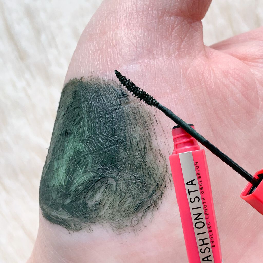 ラッシュニスタ N/MAYBELLINE NEW YORK/マスカラを使ったクチコミ(4枚目)