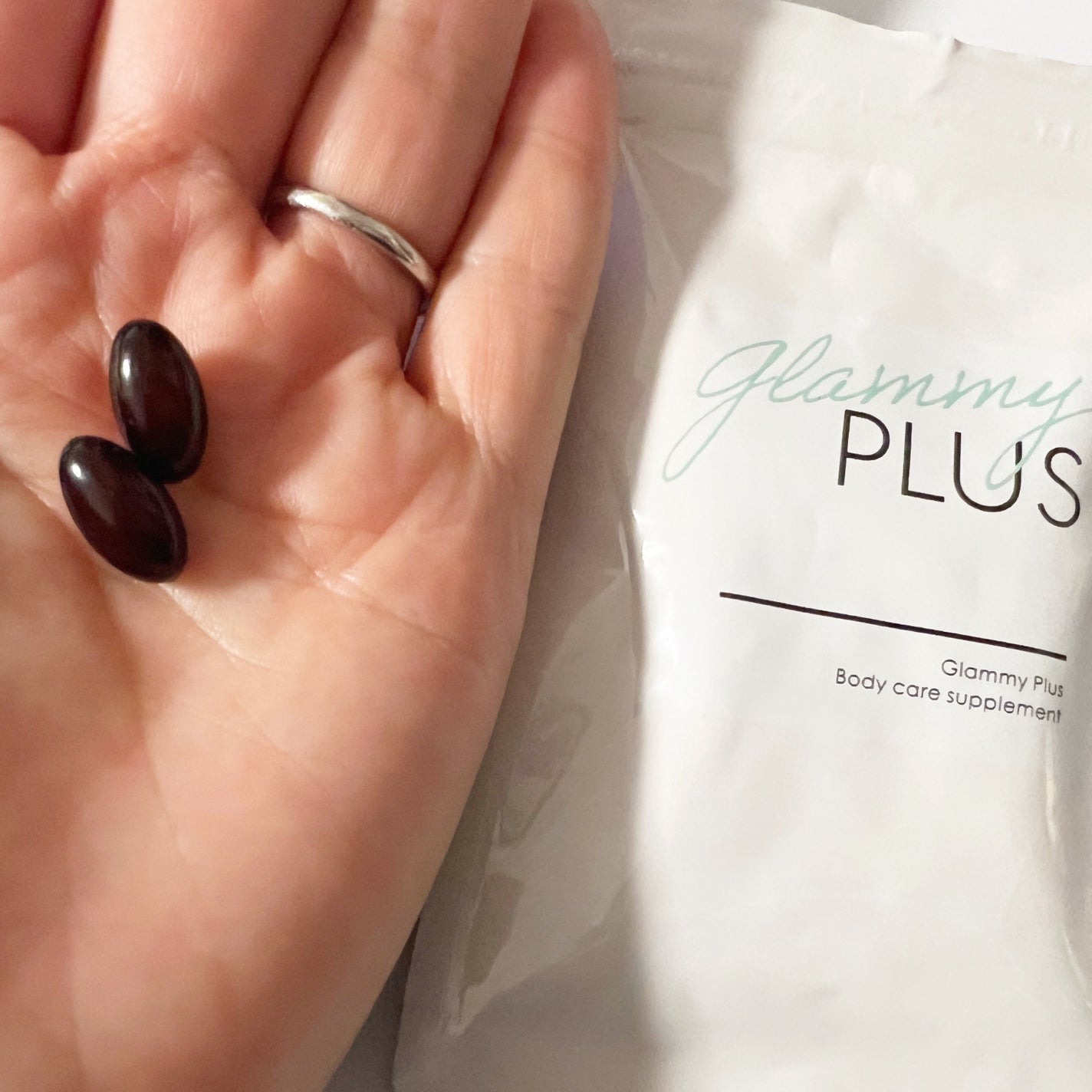 みあん on LIPS 「『GlammyPlus』内容量:1粒総重量470mg×30粒頑..」(5枚目)