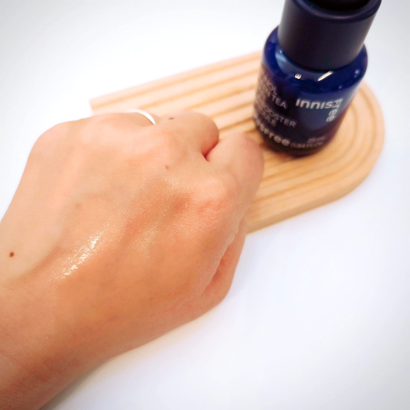 レチノール　シカ　リペア　セラム/innisfree/美容液を使ったクチコミ（3枚目）