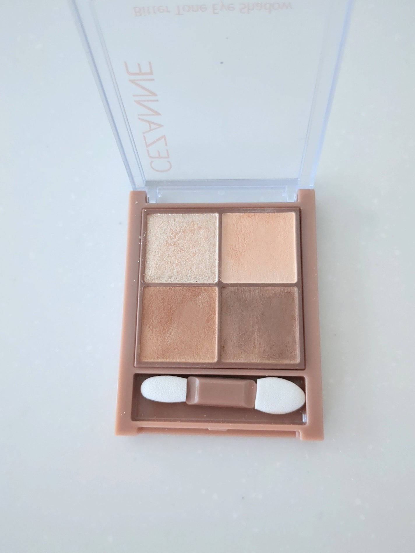 ビタートーンアイシャドウ/CEZANNE/パウダーアイシャドウを使ったクチコミ(1枚目)