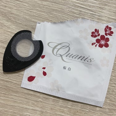 Quanis 桜白 ブライトニングマイクロニードルのクチコミ「クオニスの
桜白ホワイトポイントパック💆‍♀️

シミ用のマイクロニードル
ポイントパックです.....」（2枚目）