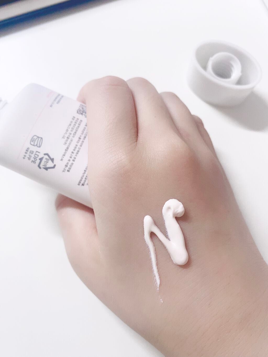 ゼロサンクリーン/rom&nd/日焼け止めクリームを使ったクチコミ(3枚目)