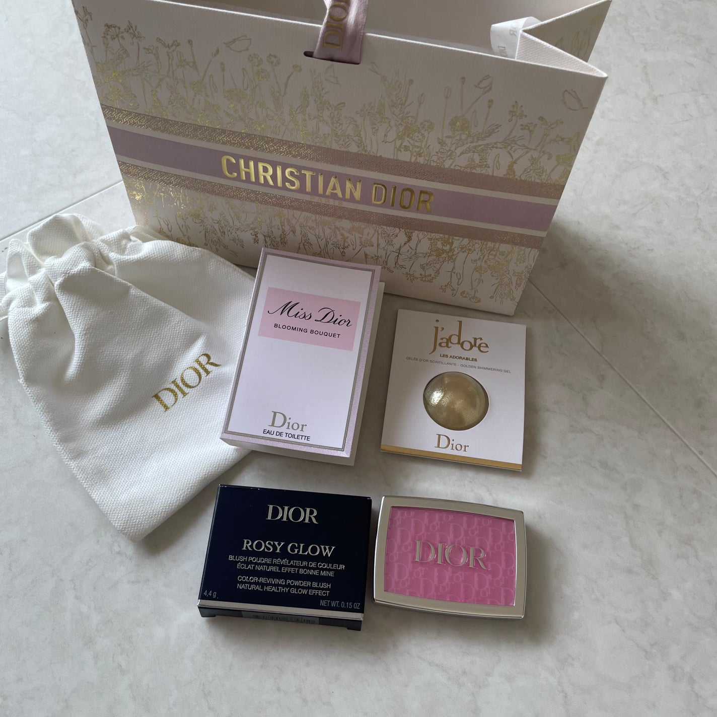 ロージー グロウ/Dior/パウダーチークを使ったクチコミ(4枚目)