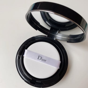 ディオールスキン フォーエヴァー グロウ クッション 1N ニュートラル/Dior/クッションファンデーションを使ったクチコミ（3枚目）