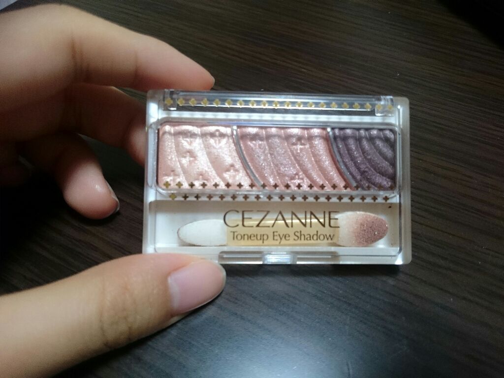 トーンアップアイシャドウ/CEZANNE/アイシャドウパレットを使ったクチコミ(1枚目)