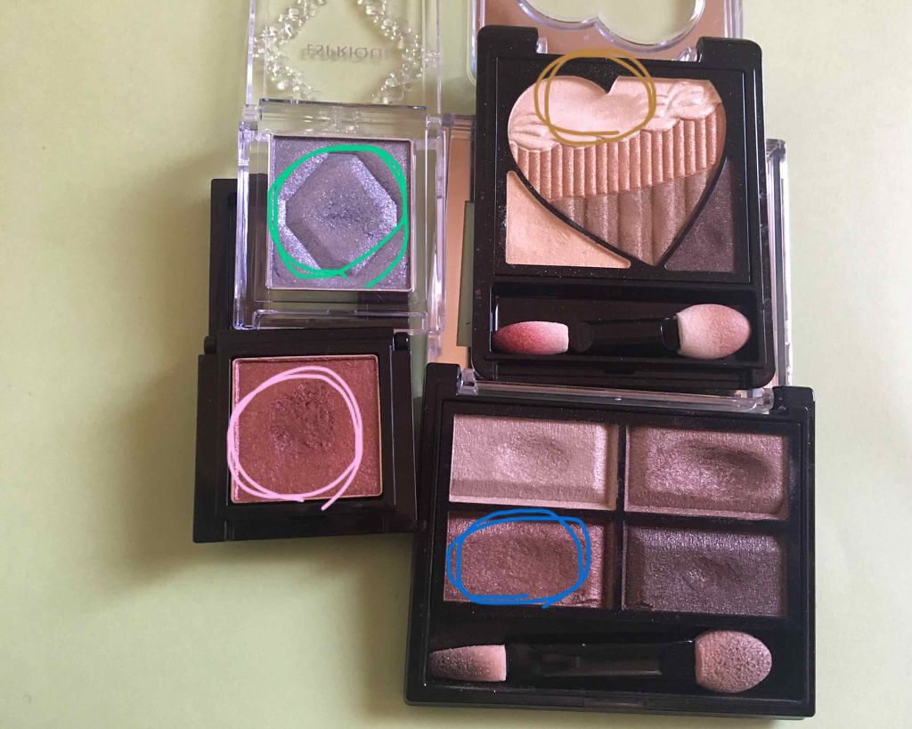 ヴィセ アヴァン シングルアイカラー/Visée/単色アイシャドウを使ったクチコミ(2枚目)