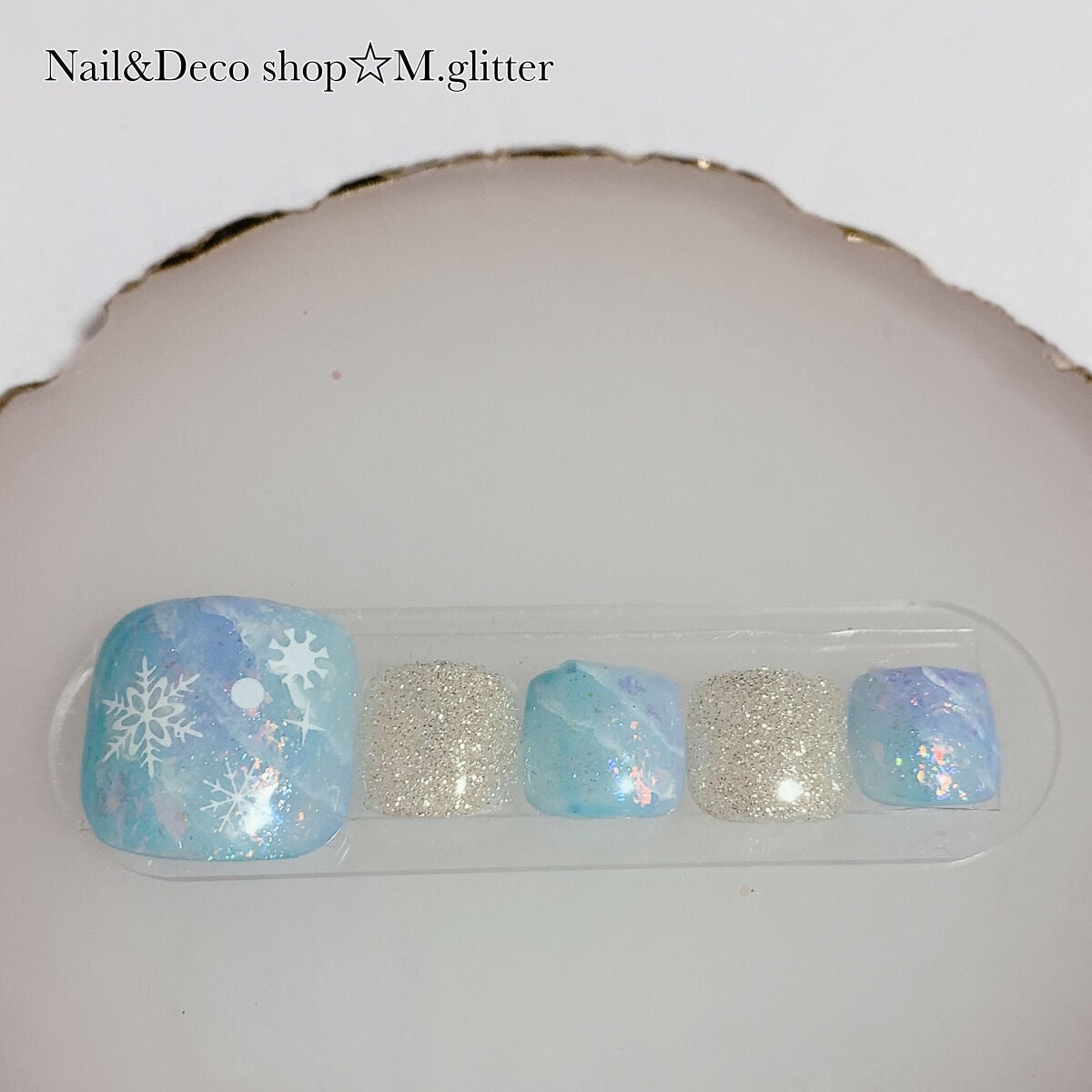 mika💍☆ヨガインストラクター🧘♀️ on LIPS 「#マイネイル💅🏻✨前にハンドでやったデザインを#フットバージョ..」(4枚目)