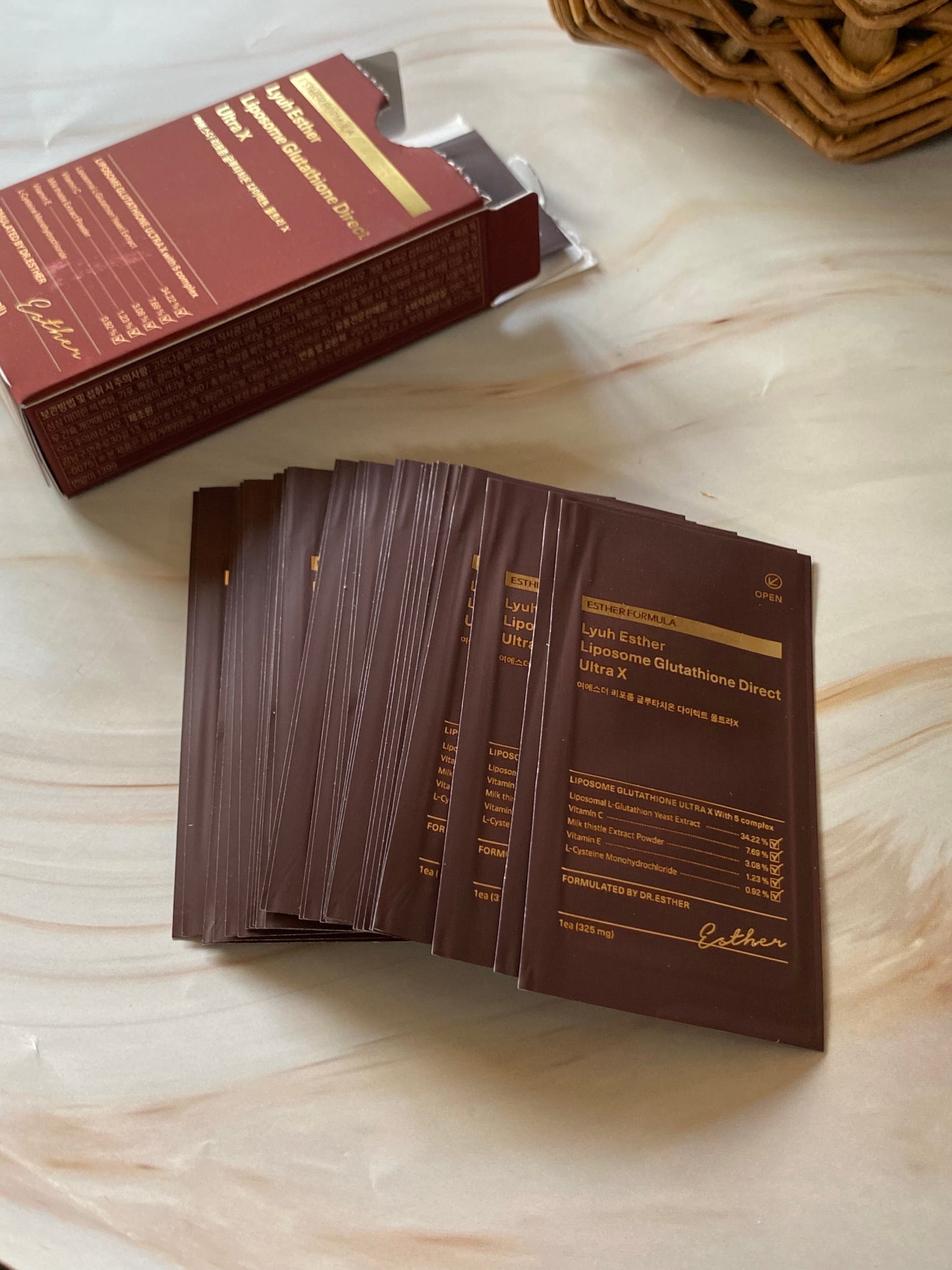 ヨエスターGLTダイレクトウルトラX/ESTHER FORMULA/美容サプリメントを使ったクチコミ(2枚目)