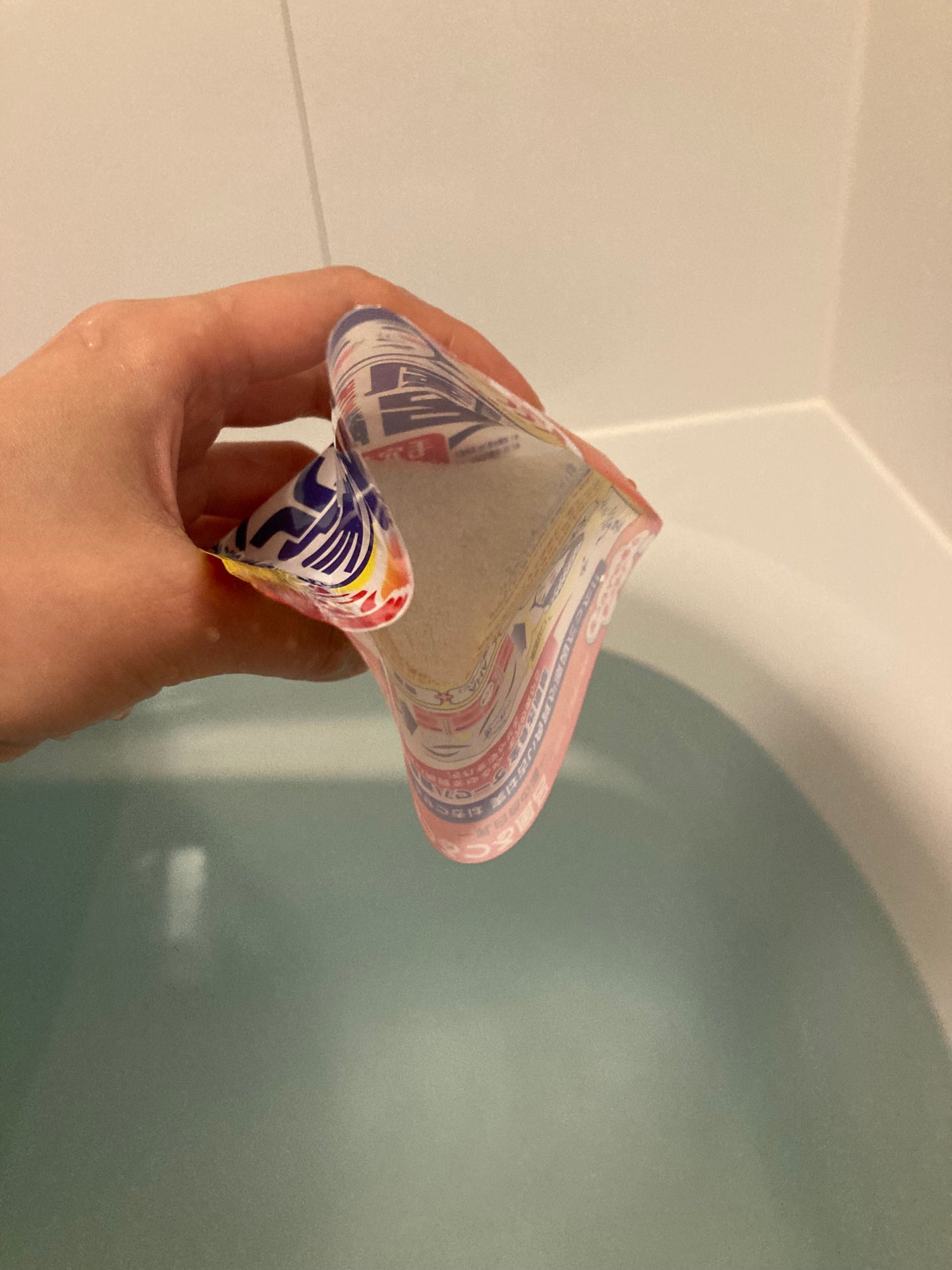 重曹つるつる風呂/毛穴撫子/炭酸系入浴剤を使ったクチコミ(7枚目)