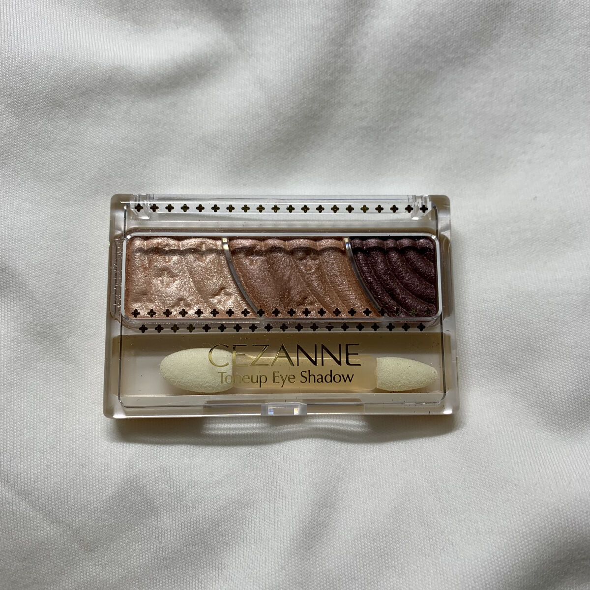 トーンアップアイシャドウ/CEZANNE/アイシャドウパレットを使ったクチコミ（1枚目）