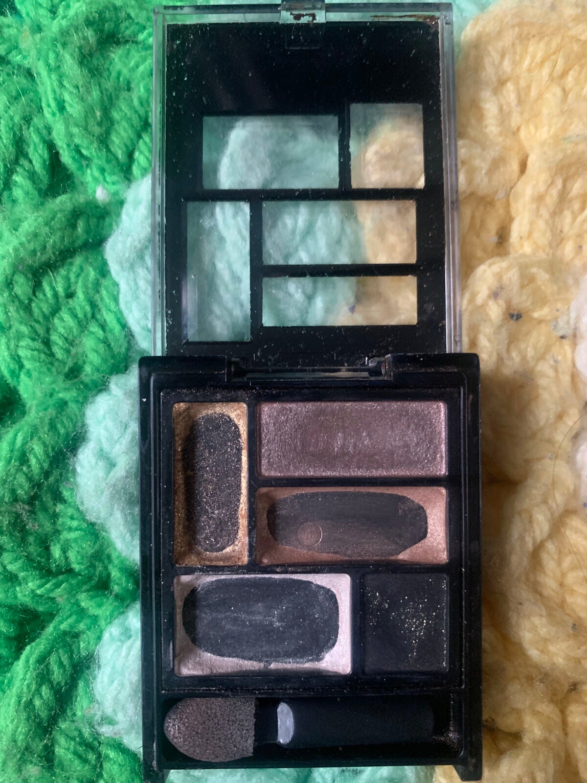 グラムトリックアイズ/KATE/アイシャドウパレットを使ったクチコミ(3枚目)