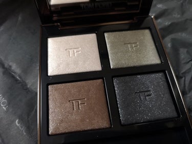 アイ カラー クォード/TOM FORD BEAUTY/アイシャドウパレットを使ったクチコミ（1枚目）