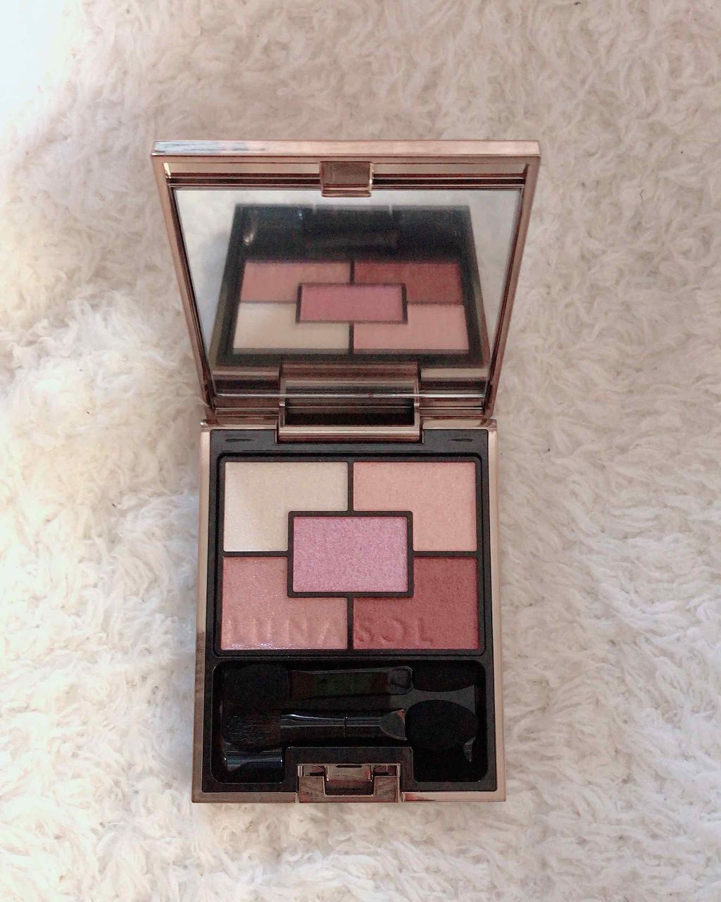 シャイニーシャドウ N/excel/単色アイシャドウを使ったクチコミ（3枚目）