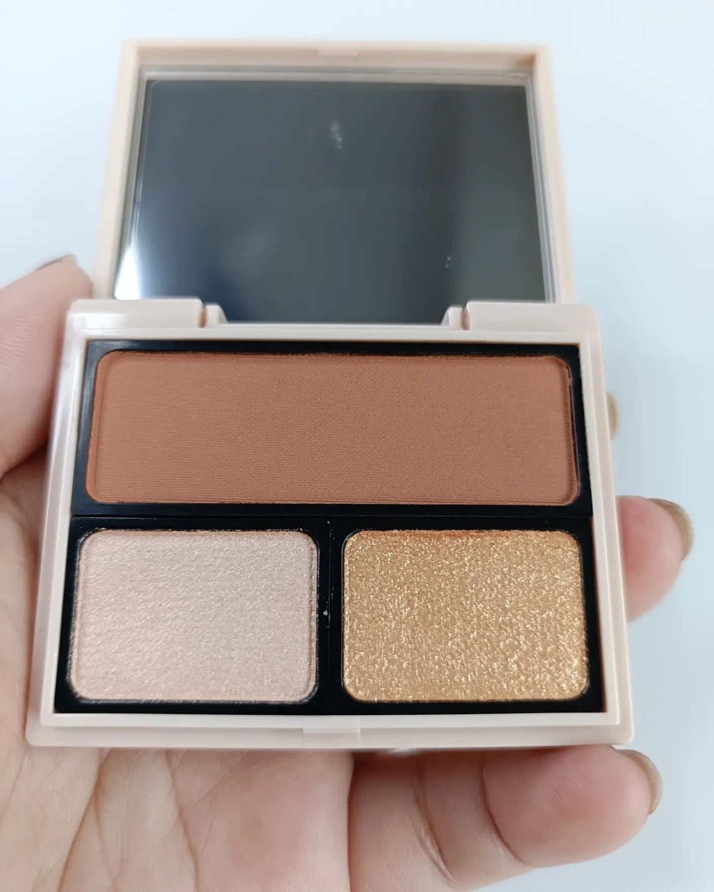 アイカラーパレット/Upt/アイシャドウパレットを使ったクチコミ(3枚目)