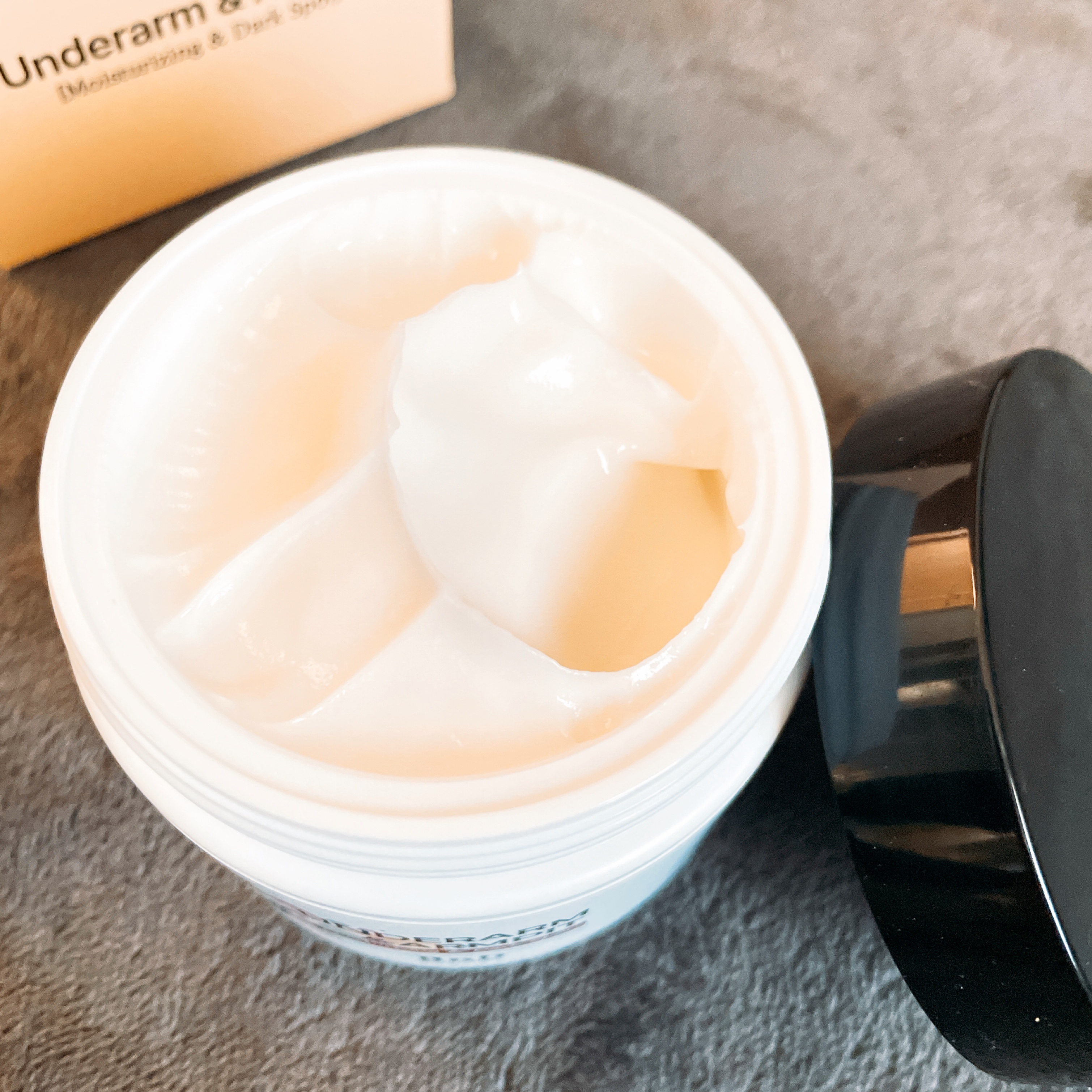 BnDアンダーアームクリーム(ボディクリーム)/BnD/デリケートゾーンケアを使ったクチコミ（2枚目）