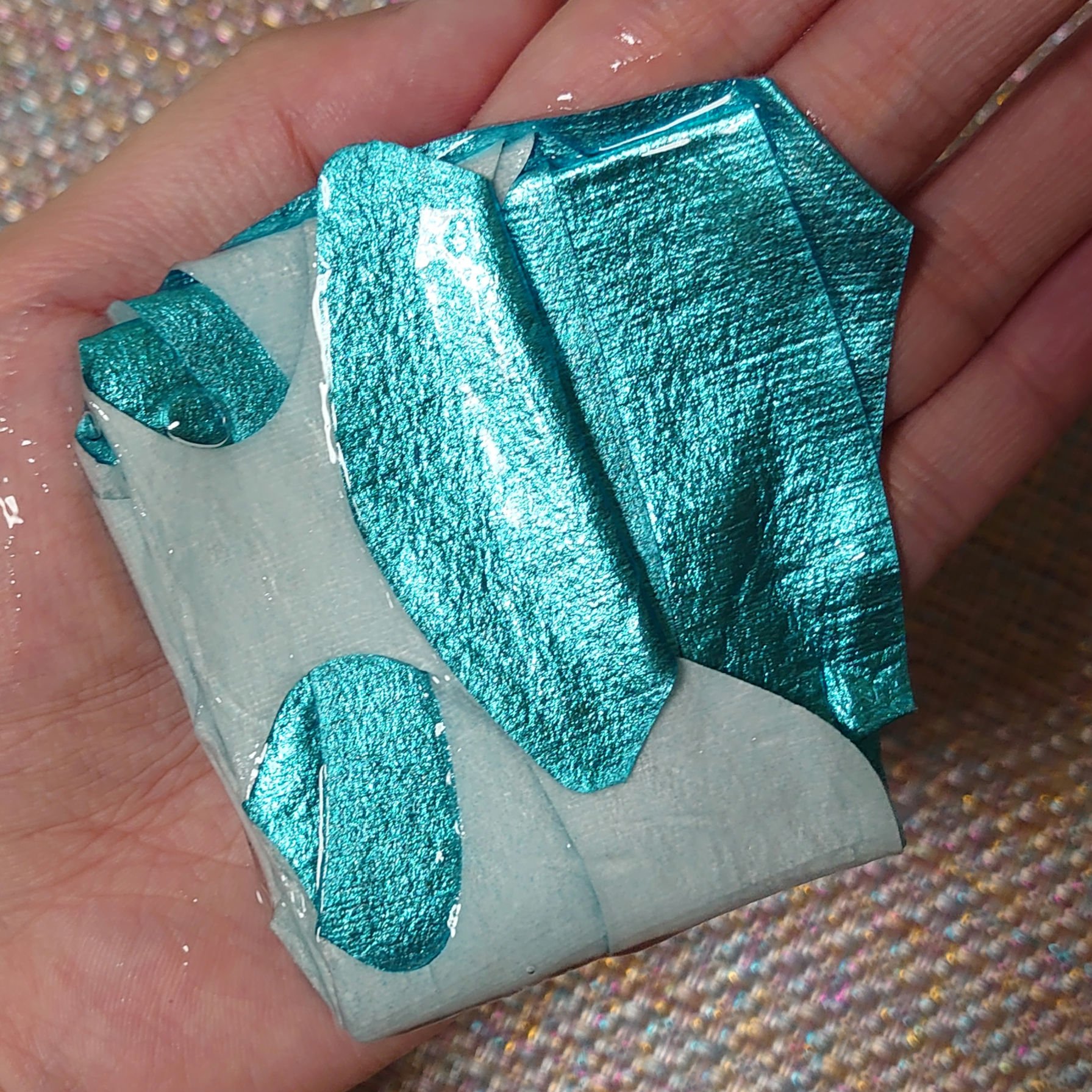 BANOBAGI ビタカクテル ホイルマスクのクチコミ「もしかしてこれ……夏に使うの向いてない！？
ぎらぎらブルーのフェイスマスク。


■BANOB.....」（2枚目）