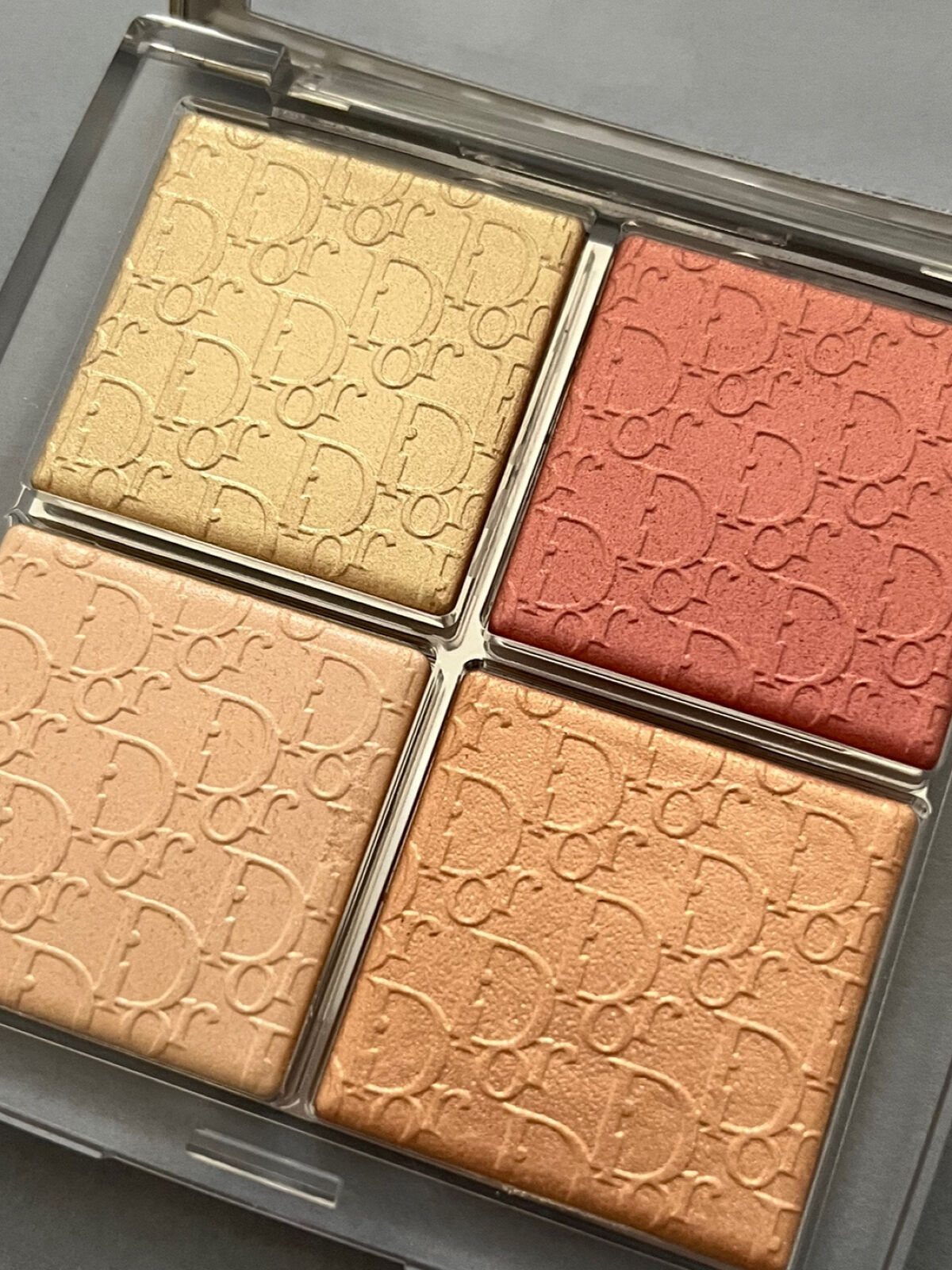 【旧】ディオール バックステージ フェイス グロウ パレット/Dior/ハイライトを使ったクチコミ（3枚目）