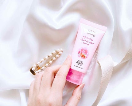 レイヴィー ハンド&ネイルクリームローズヒップ/Leivy/ハンドクリームを使ったクチコミ(2枚目)