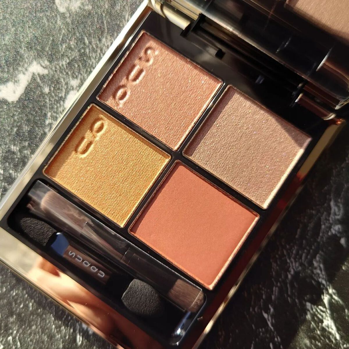 シグニチャー カラー アイズ/SUQQU/アイシャドウパレットを使ったクチコミ（3枚目）