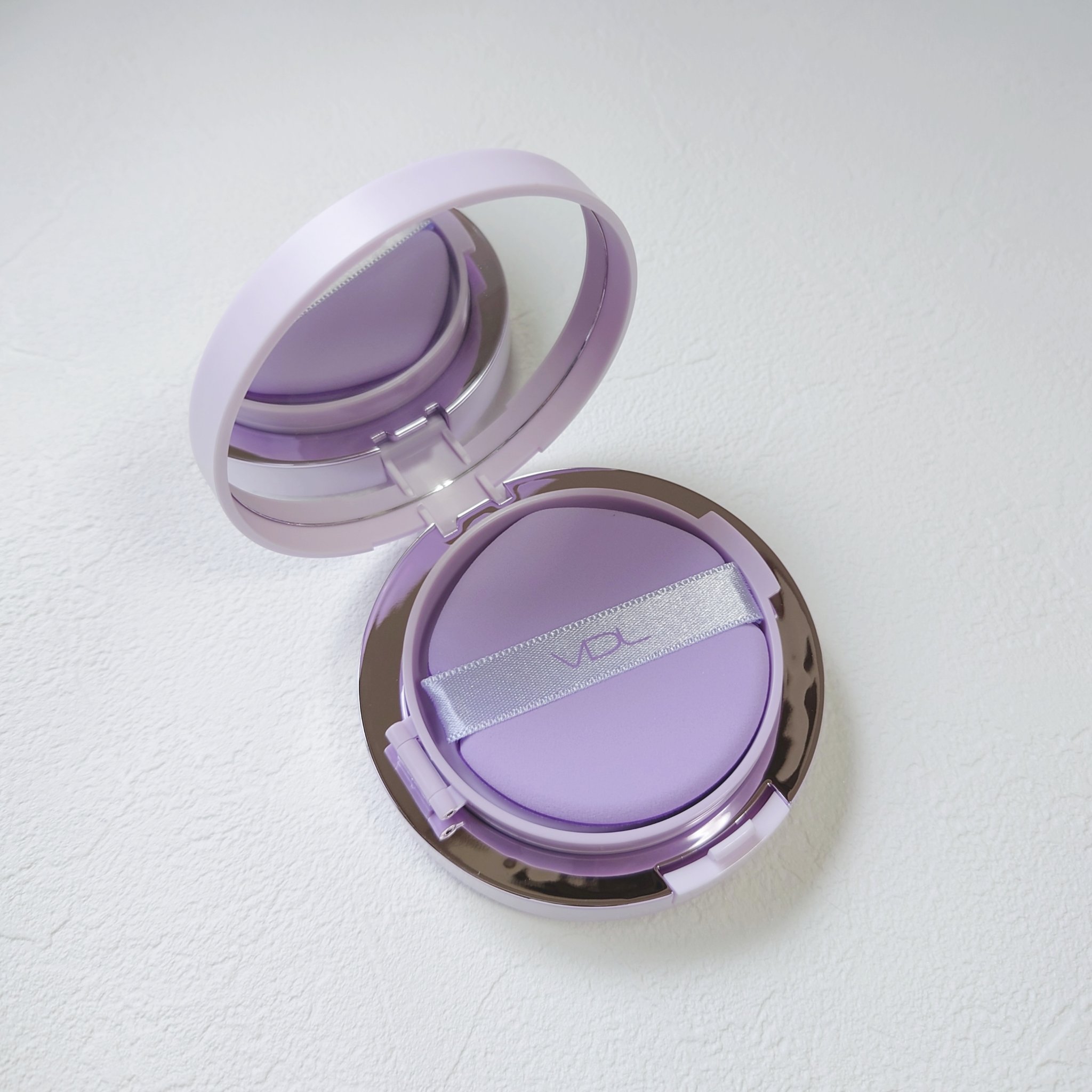 パーフェクティング シルキーフィット カバー クッション ファンデーション V03　自然なベージュオークル/VDL/クッションファンデーションを使ったクチコミ（3枚目）