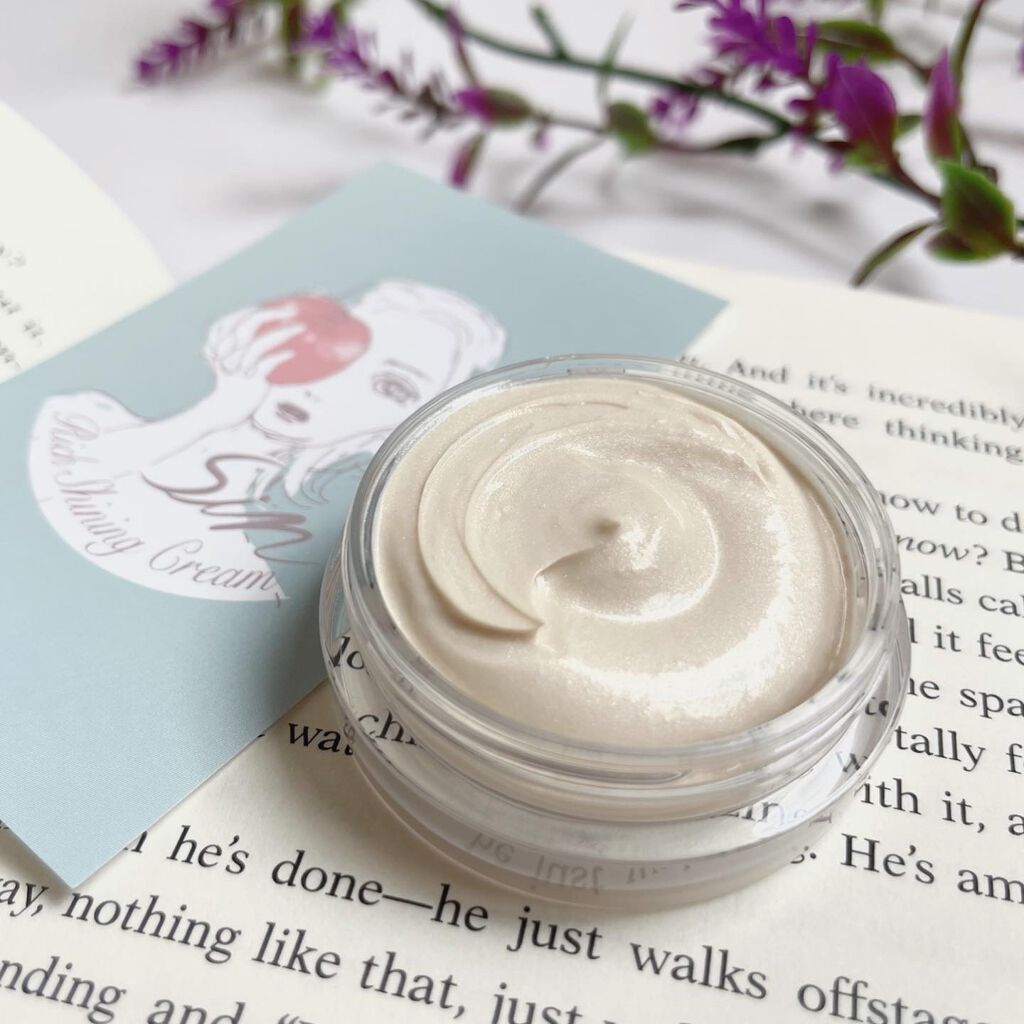 リッチシャイニングクリーム/Sin. (サイン)/化粧下地を使ったクチコミ（2枚目）