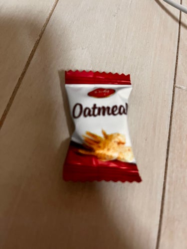 #RICHY
#Oatmeal Mini-Bite

こちらオートミール使用したホワイトチョコのクッキーです。
ウエルシアで購入してます
なぜかホワイトは割安なんです
３回目のリピ小腹が空いた時に食べて