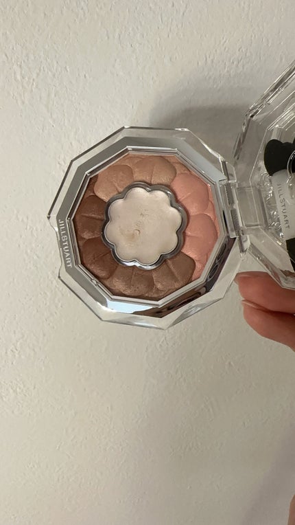 エレガンス ラ プードル オートニュアンス リクスィーズ/Elégance/プレストパウダーを使ったクチコミ(2枚目)