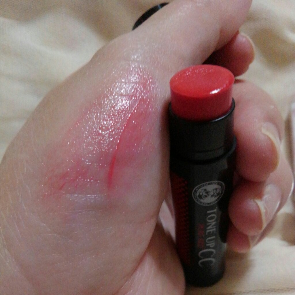 ウォーターリップ トーンアップCC/メンソレータム/リップクリームを使ったクチコミ(6枚目)