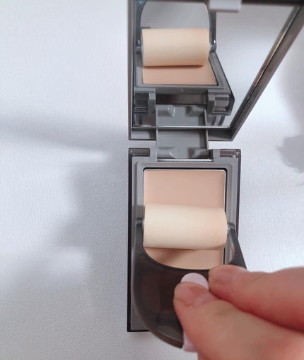 プリマヴィスタ デイトリートメントバーム 〈ローラータイプ〉/プリマヴィスタ/その他ファンデーションを使ったクチコミ(4枚目)