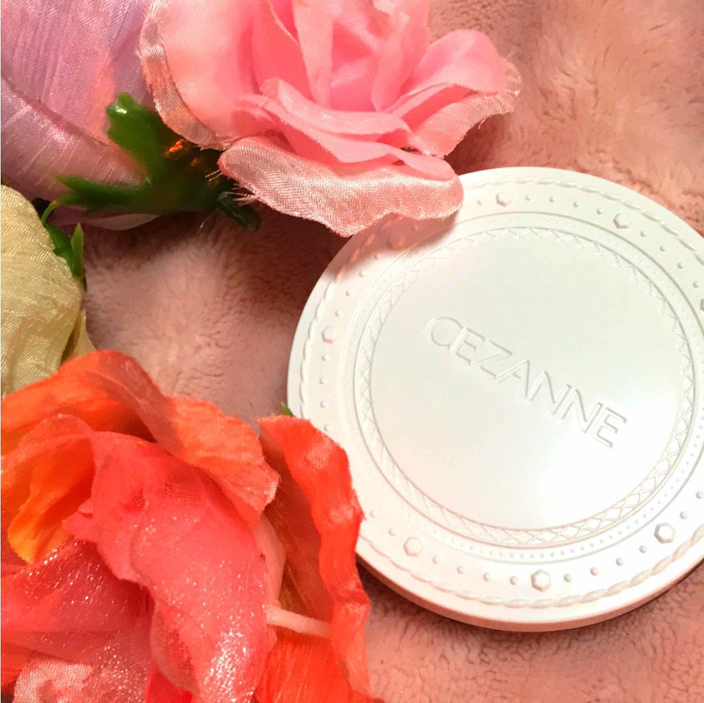 UVクリアフェイスパウダー/CEZANNE/プレストパウダーを使ったクチコミ（1枚目）