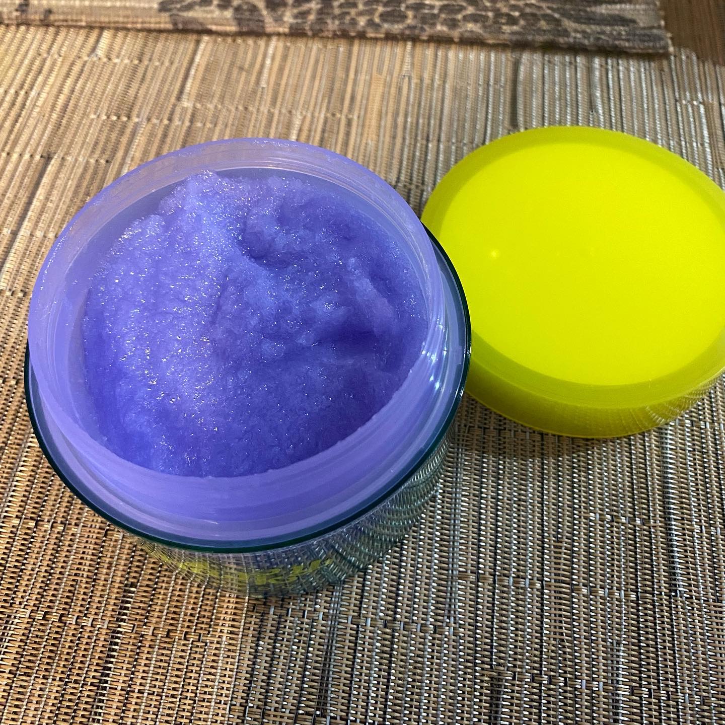 スクラブ シャンプー/シャーキー/頭皮ケアを使ったクチコミ（2枚目）