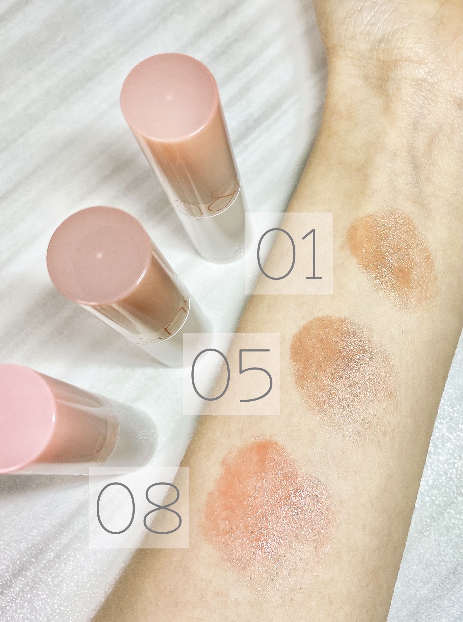 グラスティングメルティングバーム/rom&nd/リップバームを使ったクチコミ（2枚目）