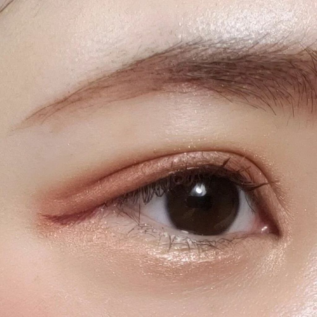 パウダー キス アイシャドウ/M・A・C/単色アイシャドウを使ったクチコミ（1枚目）