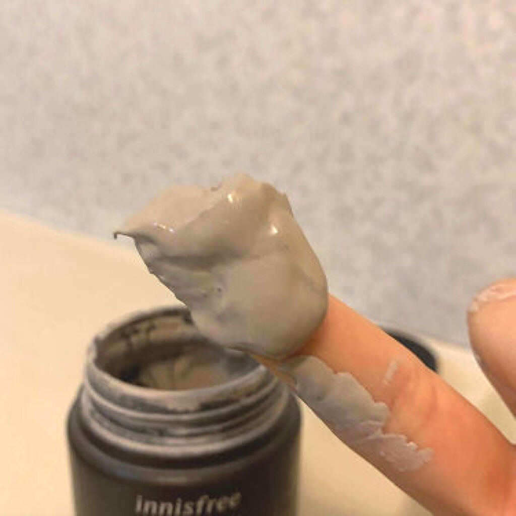 じめじめ湿気と闘う肌に。クレイを取り入れてスッキリ明るい肌印象に!のサムネイル