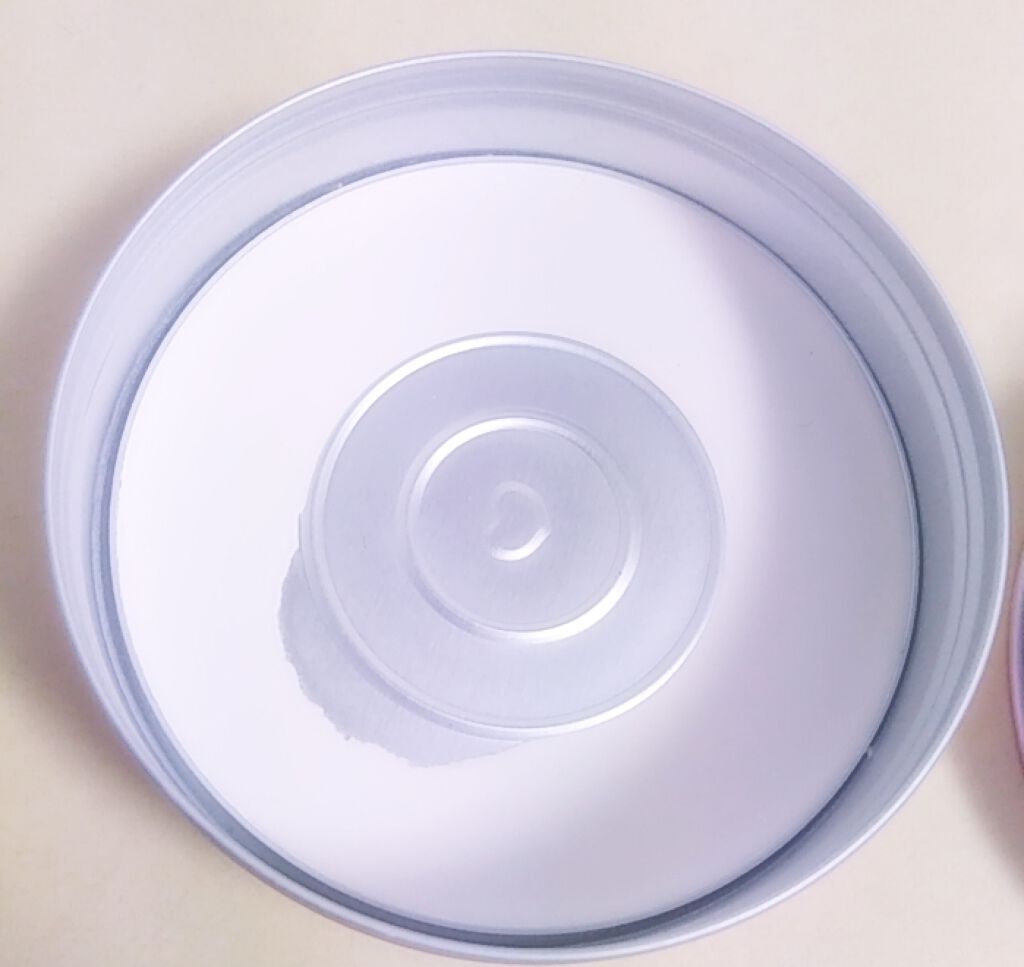 すっぴんパウダー/クラブ/プレストパウダーを使ったクチコミ（2枚目）