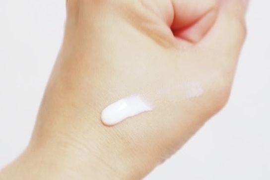 ネクスタ® シールドセラムUVエッセンス/スキンアクア/日焼け止めローションを使ったクチコミ（2枚目）