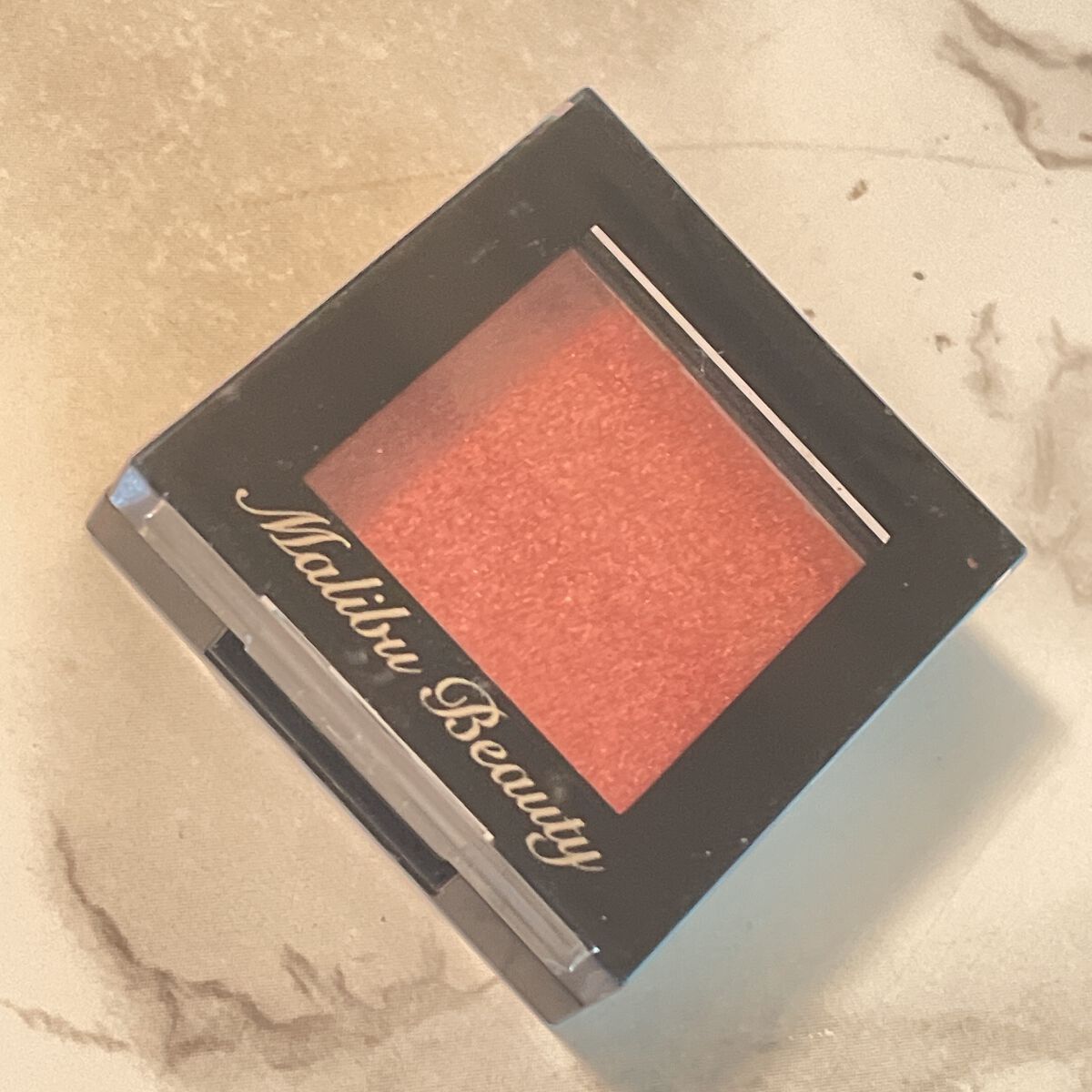 シングルアイシャドウ/マリブビューティー/単色アイシャドウを使ったクチコミ(1枚目)