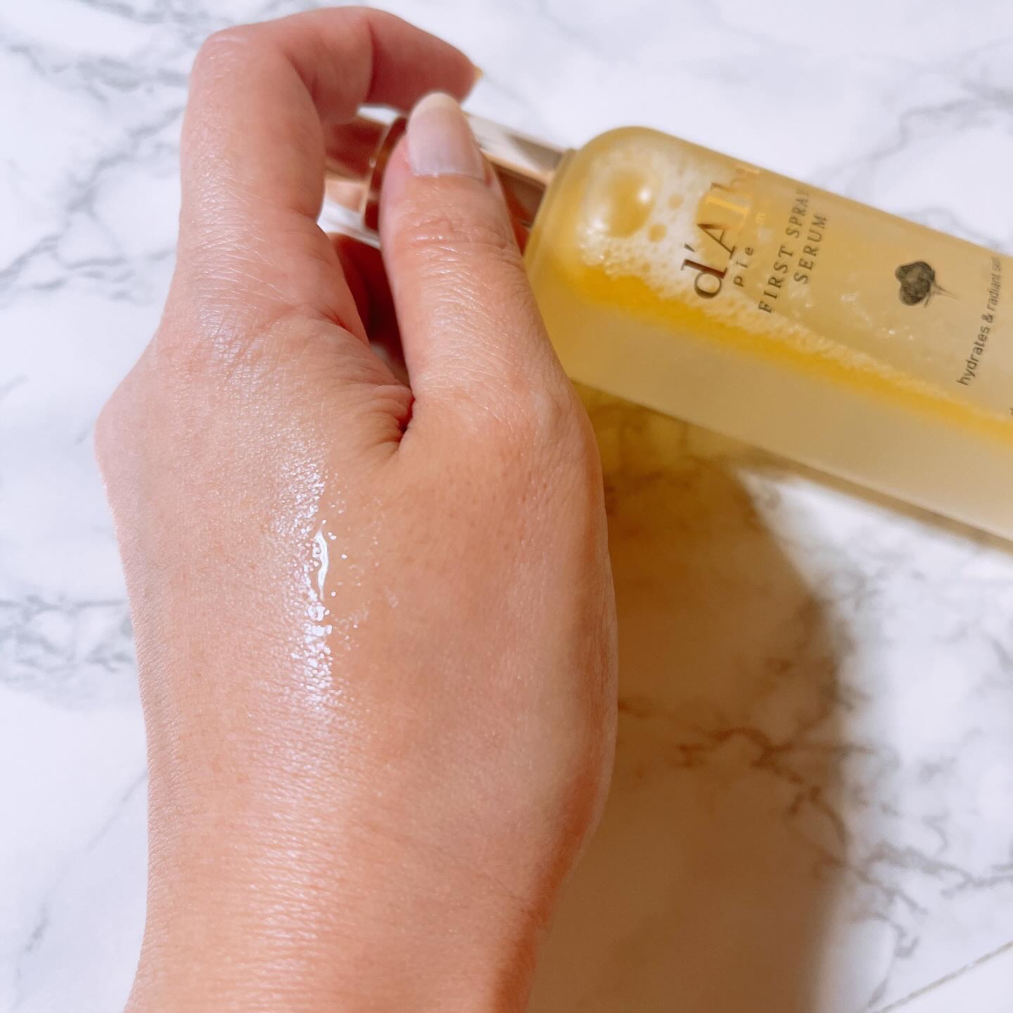 ダルバ ホワイトトリュフファーストスプレーセラム/ダルバ/ミスト状化粧水を使ったクチコミ（2枚目）