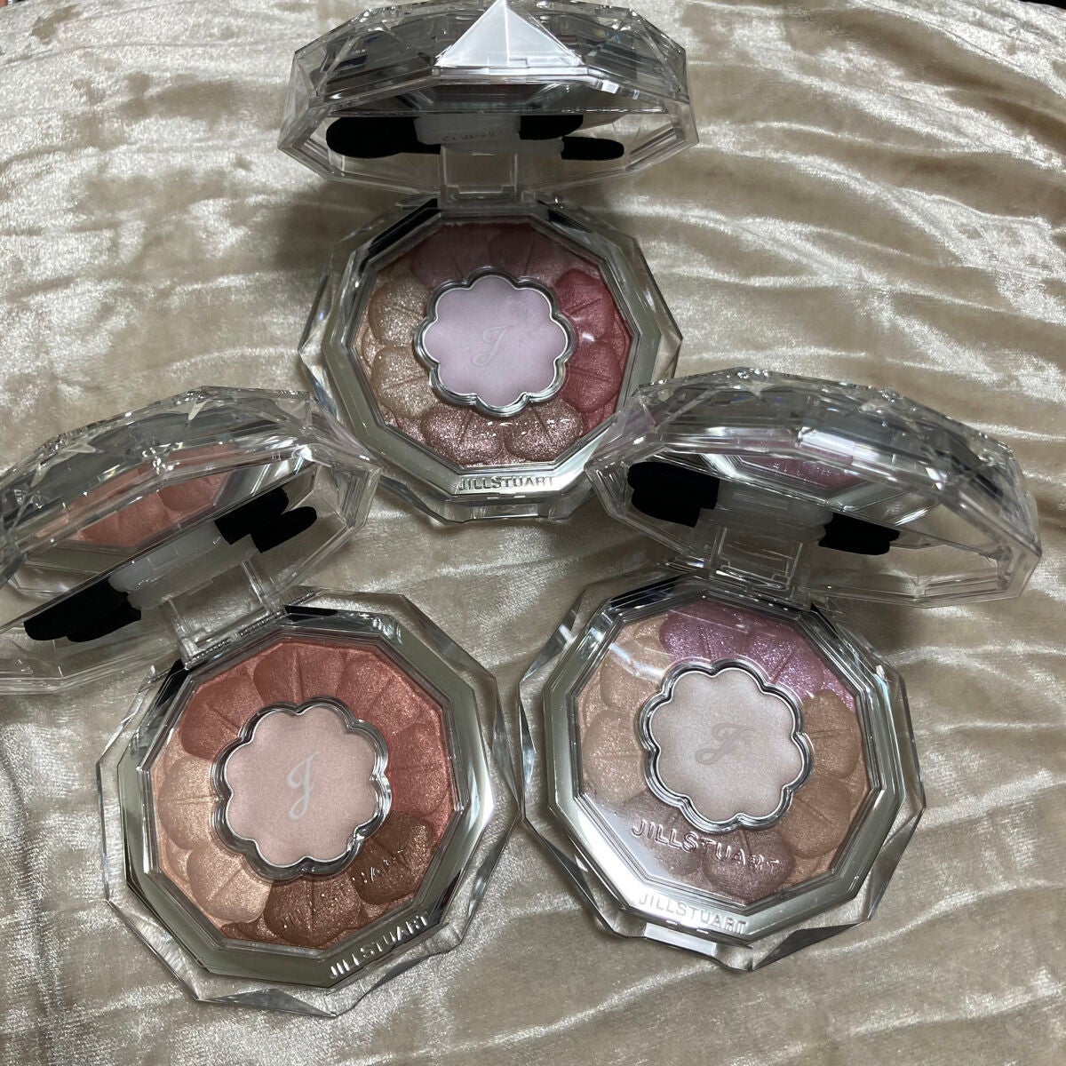 ジルスチュアート ブルームクチュール アイズ/JILL STUART/アイシャドウパレットを使ったクチコミ(4枚目)
