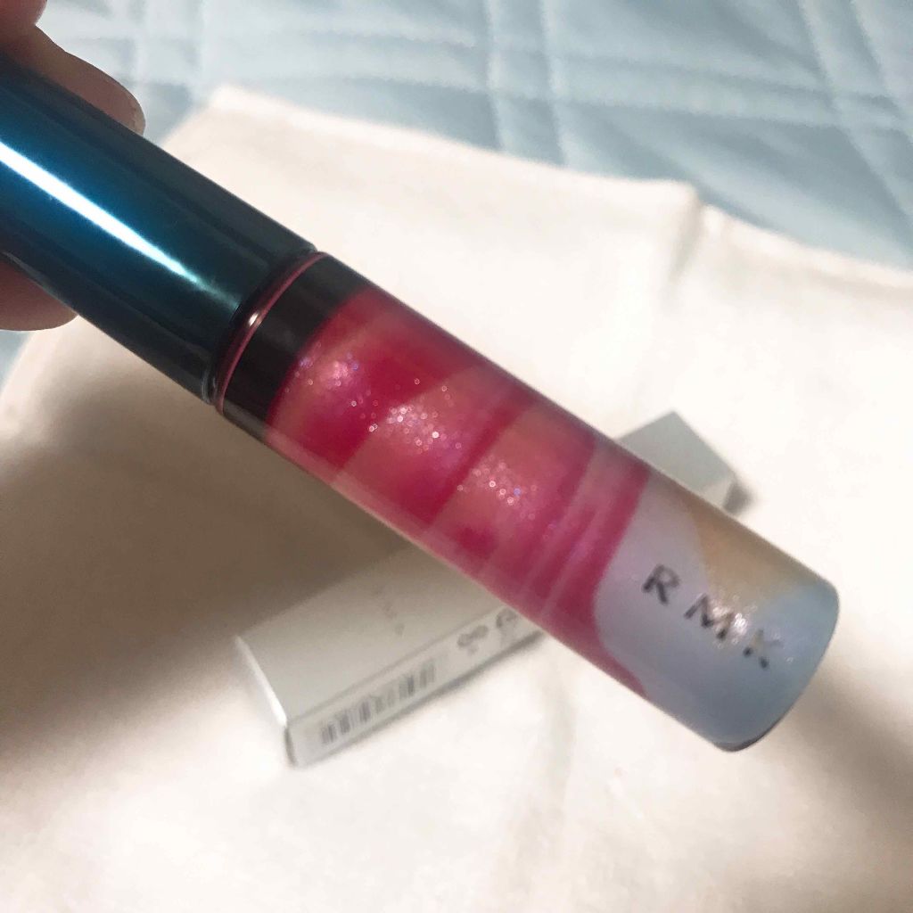 ミッドナイトフラワー リップグロス 02 スパークルダスク/RMK/リップグロスを使ったクチコミ（1枚目）