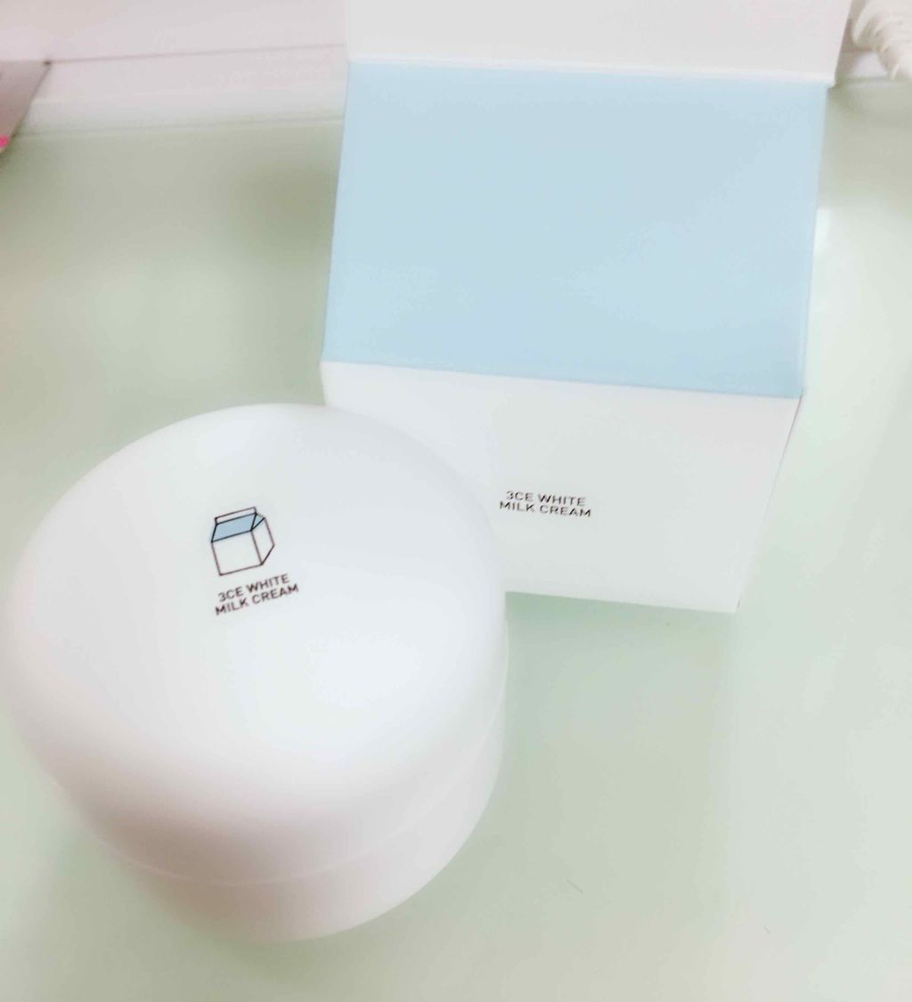 WHITE MILK CREAM/3CE/フェイスクリームを使ったクチコミ(1枚目)